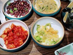 -明洞阿姨·韩式酱蟹烤肉·创意料理(三元桥店)