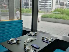 靠窗位-凤凰湘语·湘粤鲜融(浦东旗舰店)