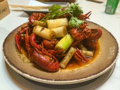 -鑫郭氏·南昌20年大排档·小龙虾羊蝎子(潮阳里店)
