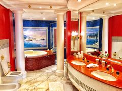 -迪拜帆船酒店海底餐厅