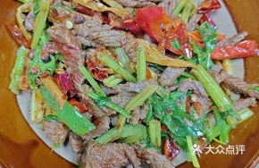 Stir-Fried Beef Rolls