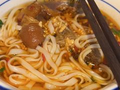 -矮子粉店1985·长沙米粉(湘春路店)
