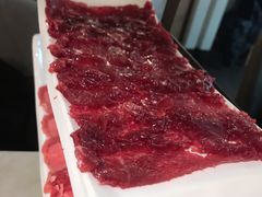 -左庭右院鲜牛肉火锅(浦江欢乐颂店)