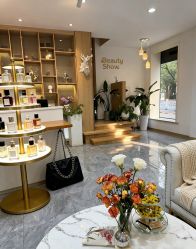 -百秀名媛纹绣美学护肤中心