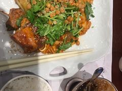 -成都你六姐·牛肉冒菜(城市集市合生汇店)