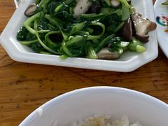 香菇青菜-汉时湘菜