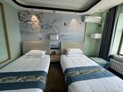 -贝尔大酒店(海拉尔伊仕丹购物广场店)