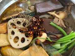 -闫家炸鸡架(五爱总店)