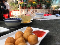 炸鱼蛋-周大娘牛乳(旧寨古村总店)
