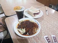 -清真盛志望麻酱酿皮·非遗老字号