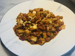 宫爆花仁鸡丁-蔴将·川菜(黄龙万科店)