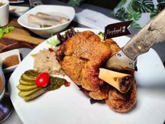 -Brotzeit博璨德国啤酒餐厅(亮马桥官舍店)