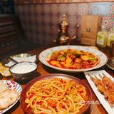 万达金街恰新疆菜——盾亚