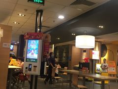 -麦当劳(沙河店)