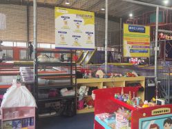 -趣玩空间蹦床乐园(临平旗舰店)