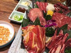 -明洞阿姨·韩式酱蟹烤肉·创意料理(三元桥店)