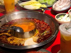 -谭鸭血老火锅(万象九宜城店)