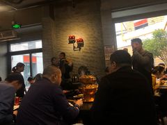 -巴四老城区炭火蛙锅(张江店)