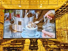 -VENCHI 闻绮(北京国贸商城店)