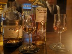 -格兰酒吧Glen Bar