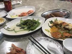 -亚龙湾8号(丁村万人海鲜广场店)