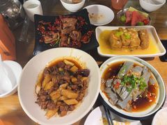 -隔壁老王·家常云南菜(花巷店)