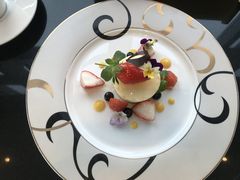 -视界美食自助餐厅·石家庄希尔顿酒店