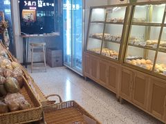 -提亚烘焙·手作面包·生日蛋糕(七星店)