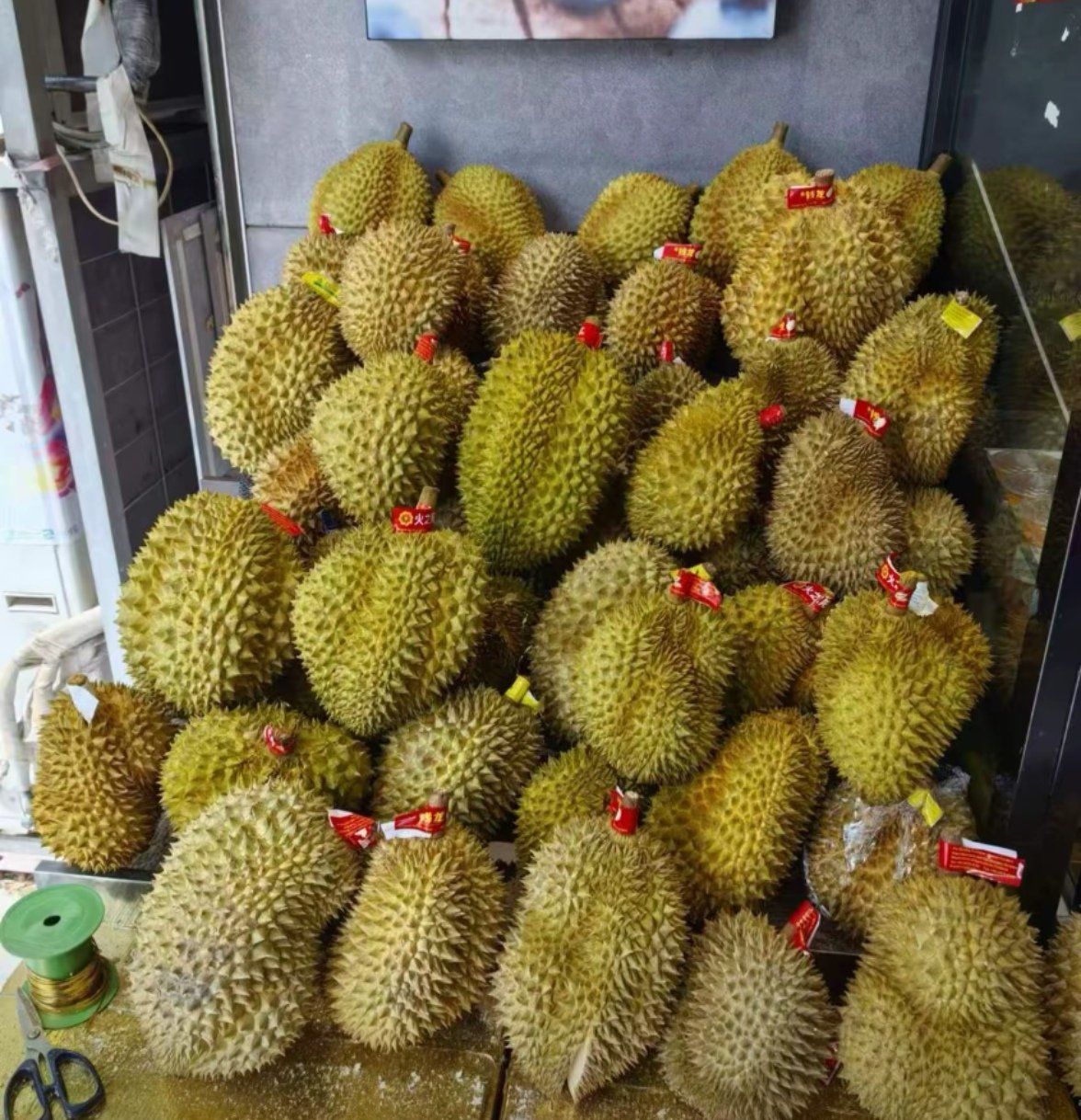 叶氏兄弟果业(凯德和平广场店)