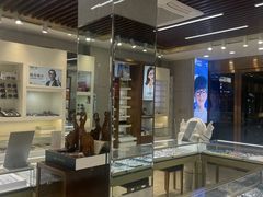 -明月眼镜(三坝店)