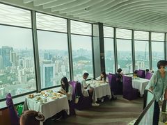靠窗位-亚洲国际大酒店·云顶阁旋转自助餐厅