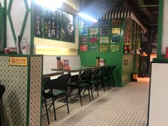 -莅香岛港式餐厅(滨江道店)