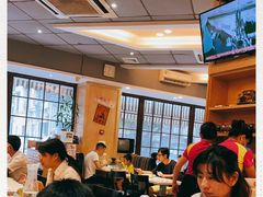 -潮庭港式茶餐厅·熊仔奶茶(同济广场店)