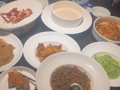 -喜悦烤鸭·新京菜(王府井店)