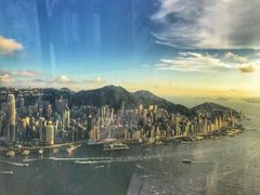 -OZONE 顶楼酒吧(香港丽思卡尔顿酒店)