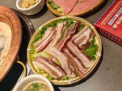 -阿婆情腊排骨火锅·野生菌季(古城旗舰店)