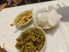 -甘掌门·化州驰名牛杂粉(越秀店)