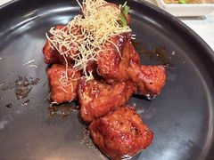 红酒牛仔粒-荟廷·晶萃(陆家嘴尚悦湾店)