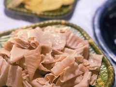 -鲁朗纳麦石锅鸡庄园