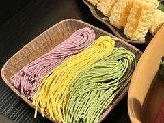 -芸山季·云南野生菌火锅(人民广场来福士店)