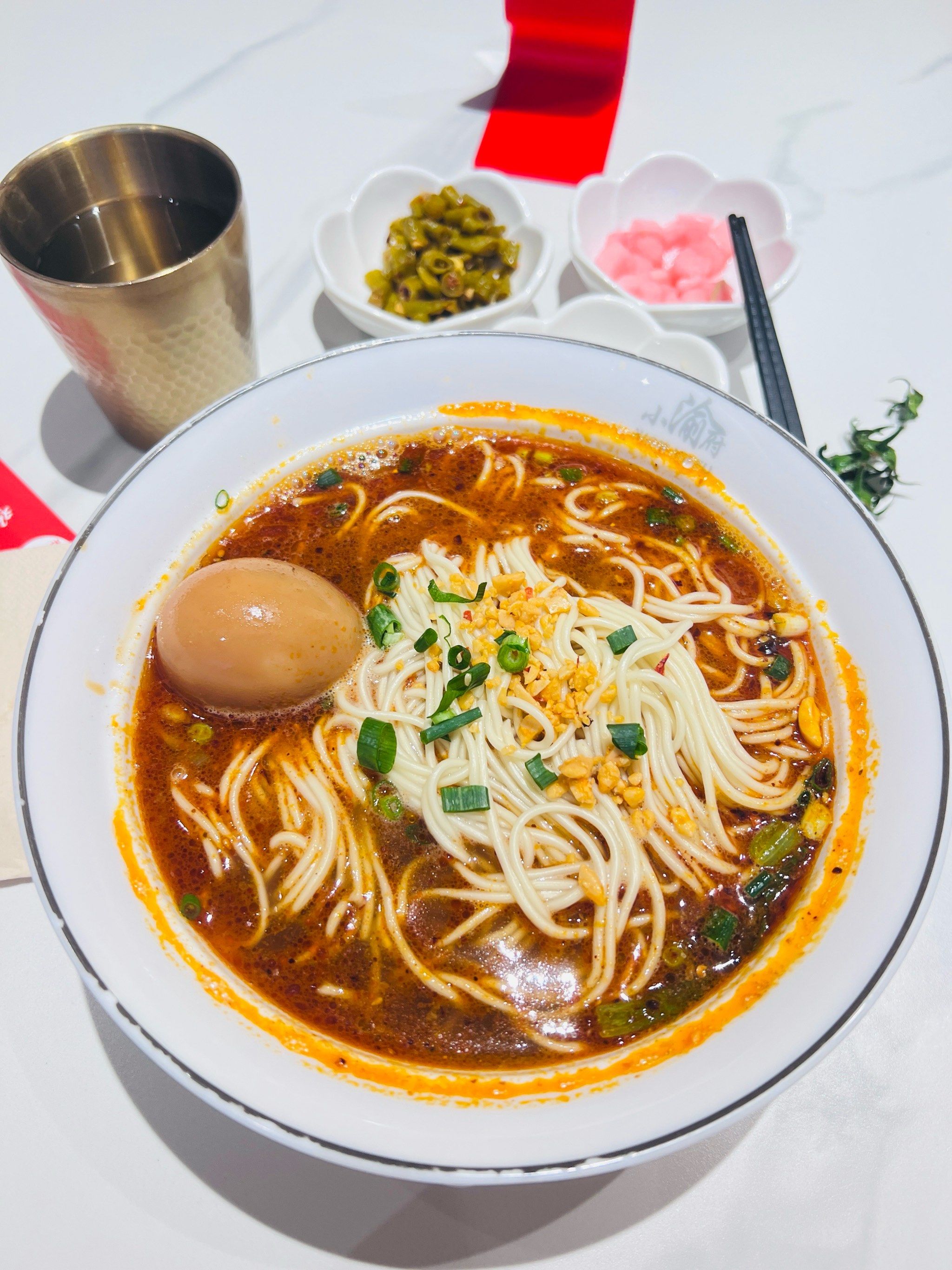 这家小面8.9还免费续面和菜⁉️