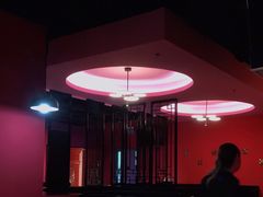 -虾弄弄海派小龙虾·牛羊蝎子火锅