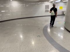 -红土地(地铁站)