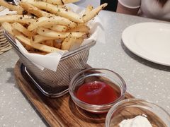 松露薯條-Dazzling Cafe 蜜糖吐司专卖店