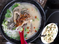 -麻记尚品羊汤秘制烧饼(十字坡街店)