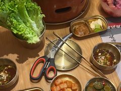 -闻老头·菊花炭烤肉(D11店)