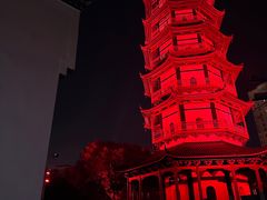 -绳金塔