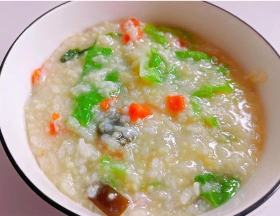 肉丝蔬菜小米粥