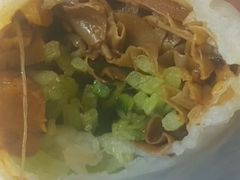 -老王芙蓉蛋卷饼(万达店)