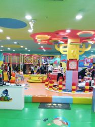 -宝贝渡口儿童游乐园(华南安盛店)